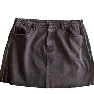 Forever 21 Black Denim Skirt with Black Zipper detail on both sides-Sz 3X